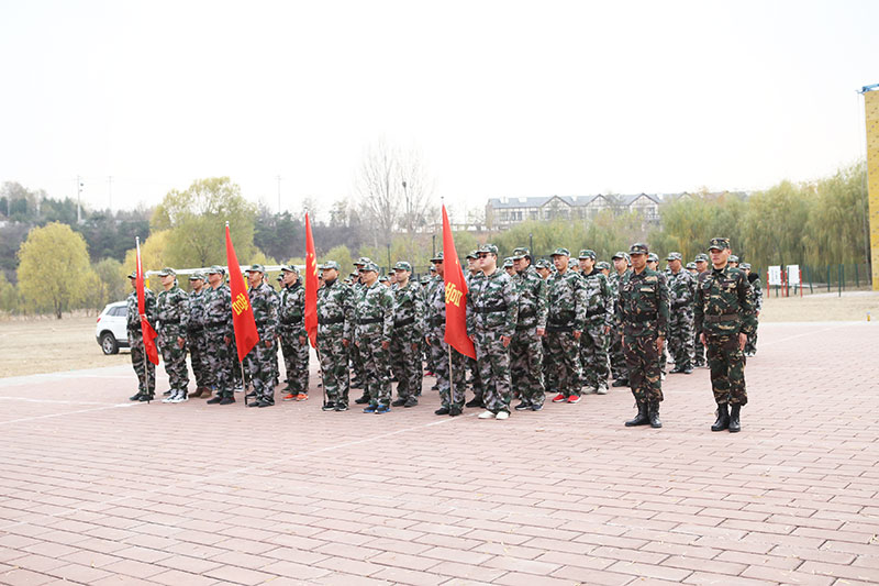 軍訓(xùn)科目-隊(duì)列匯操表演